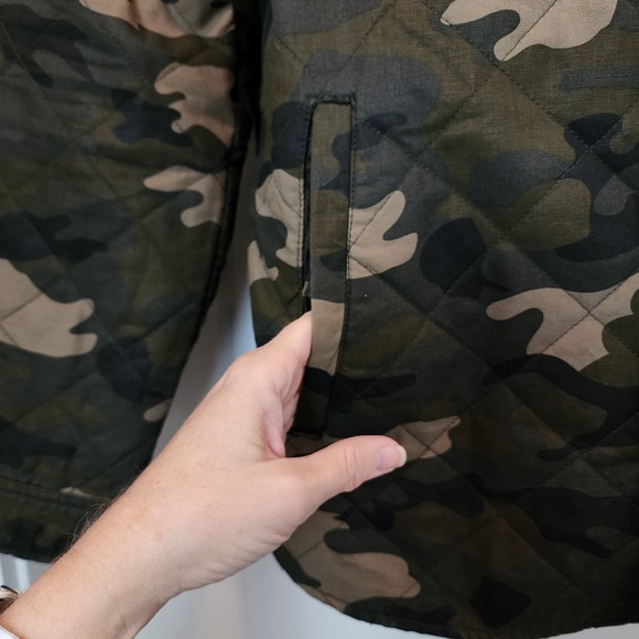 Levi's Men's M Camo Quilted Shirt Jacket Trucker Diamond Stitch‎ Zip Shacket - Picture 10 of 16